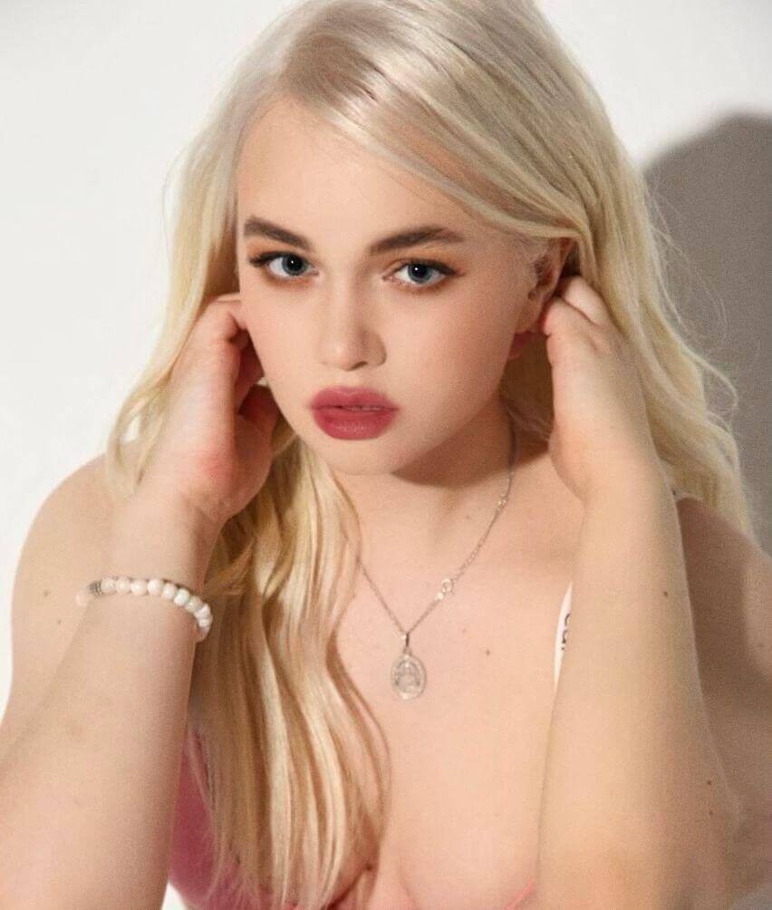 Delhi Russian Escorts Agency